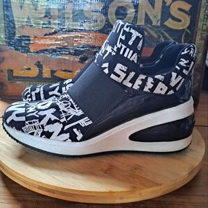 DKNY Sneakers, Women Size 8, Black White, Borg Slip On Wedge Shoes, Retro, Urban